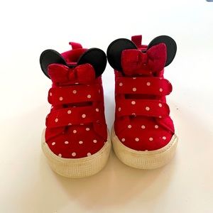 COPY - Great Condition Gap Disney Minnie Mouse Sn…